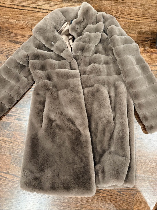 Jones New York Jackets & Blazers - Jones New York Plush Faux Fur Teddy Coat in Taupe